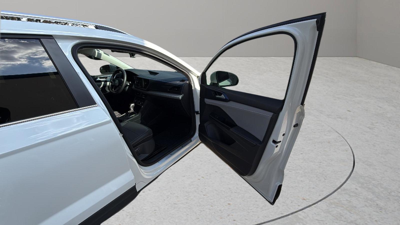 2024 Volkswagen Taos Vehicle Photo in Georgetown, TX 78626
