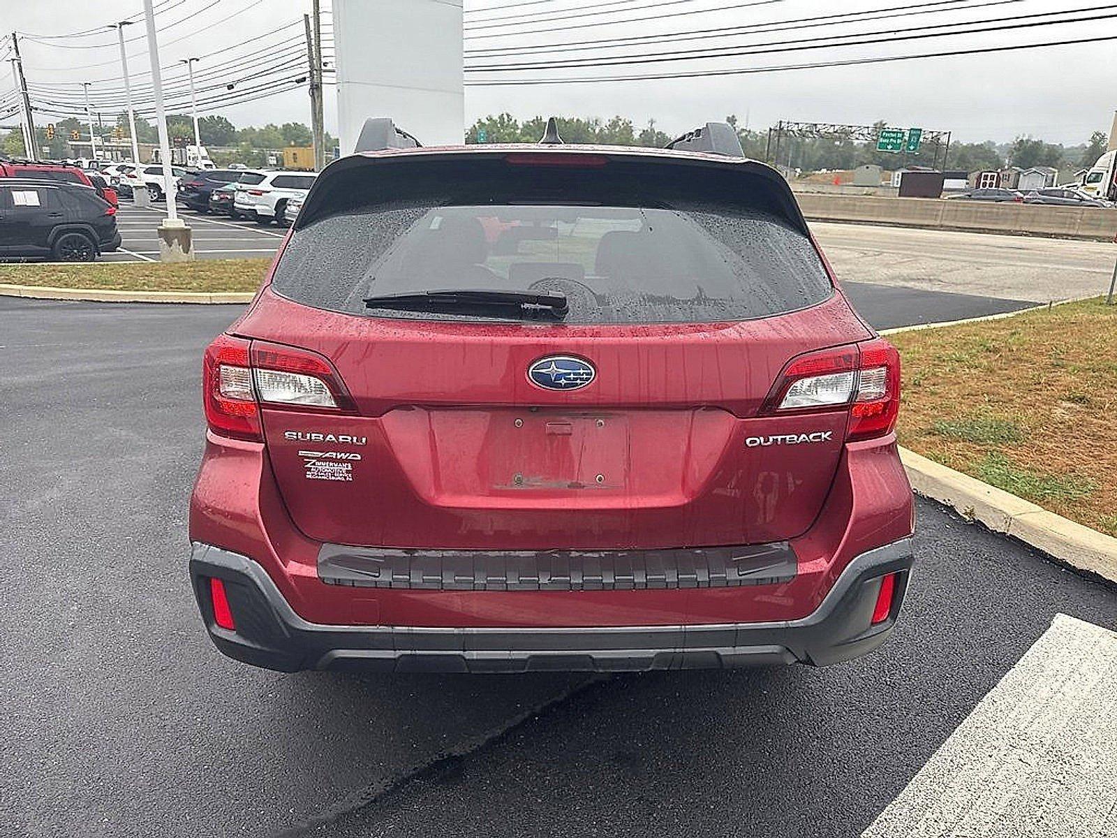2018 Subaru Outback Vehicle Photo in Harrisburg, PA 17111