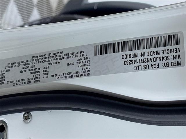2024 Jeep Compass Vehicle Photo in PUYALLUP, WA 98371-4149
