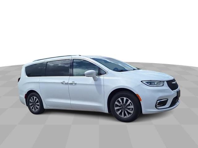 Used 2021 Chrysler Pacifica Hybrid Touring L with VIN 2C4RC1L75MR599518 for sale in Hibbing, Minnesota