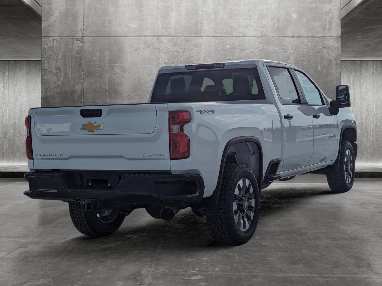 2024 Chevrolet Silverado 2500 HD Vehicle Photo in PEMBROKE PINES, FL 33024-6534