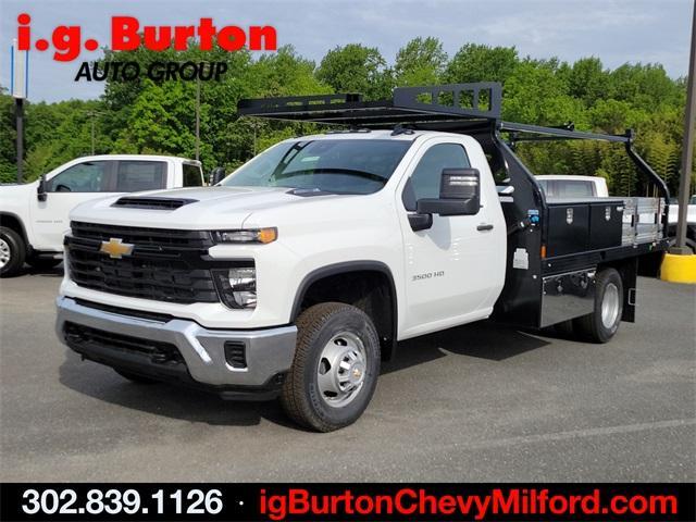 2024 Chevrolet Silverado 3500 HD Chassis Cab Vehicle Photo in MILFORD, DE 19963-6122