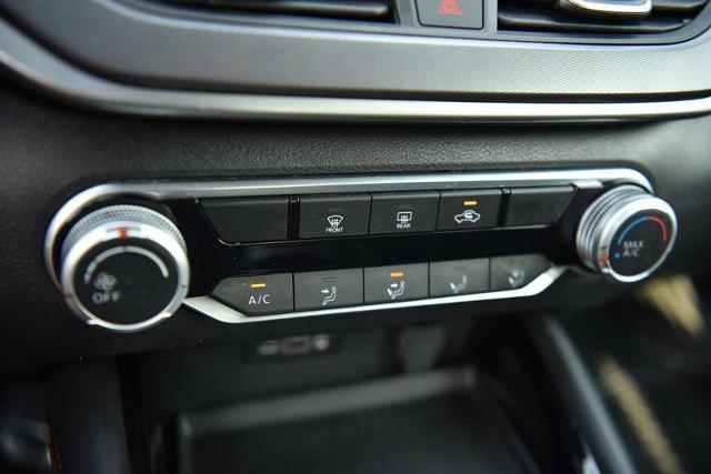 2023 Nissan Altima Vehicle Photo in Ballwin, MO 63011
