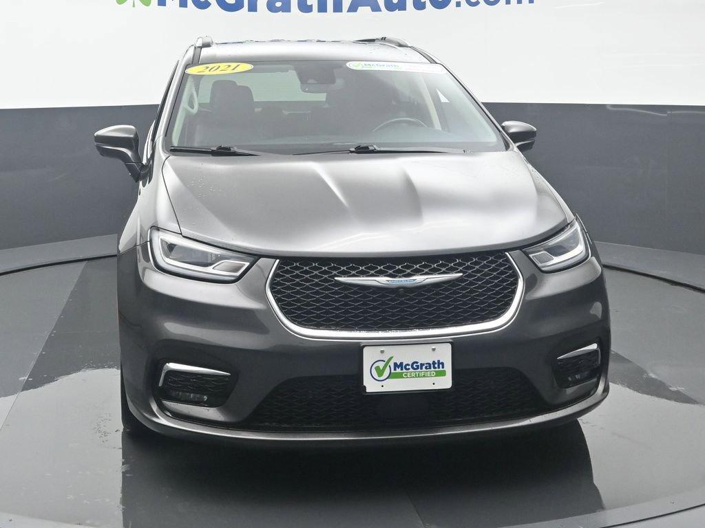 2021 Chrysler Pacifica Vehicle Photo in Marion, IA 52302