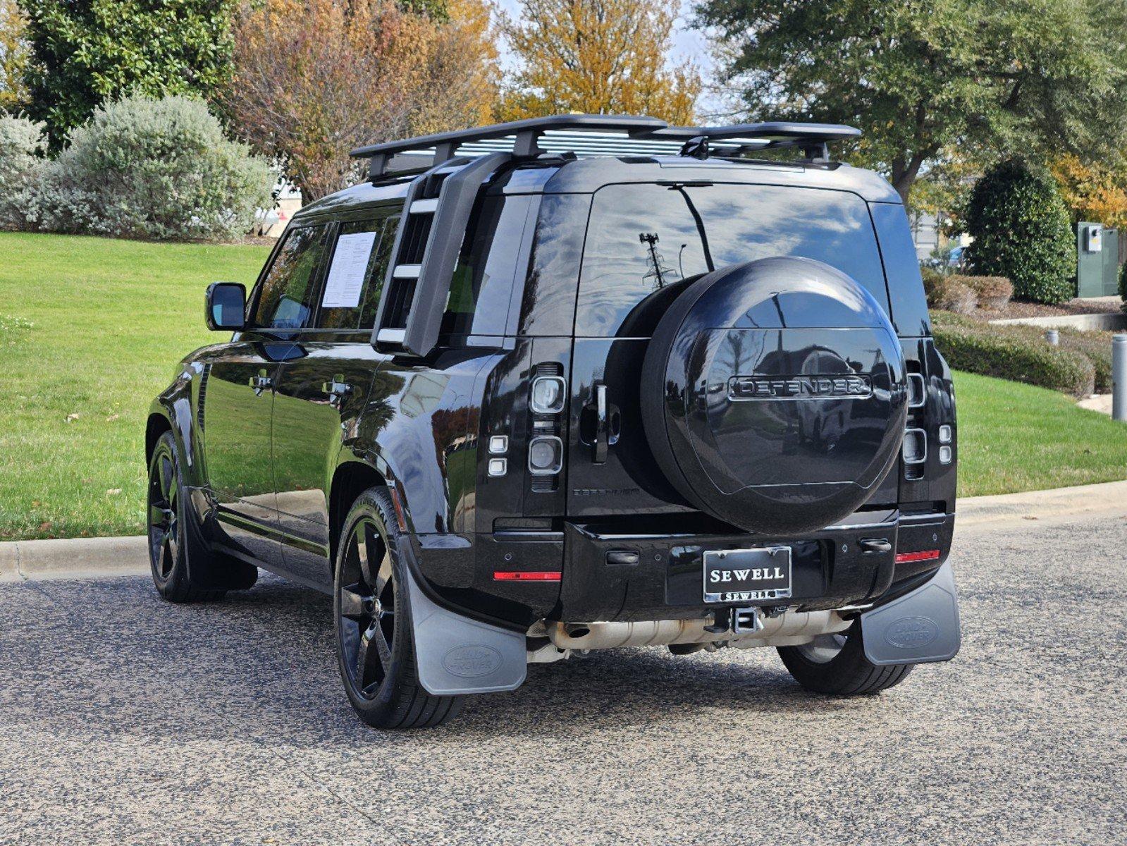 2024 Defender Vehicle Photo in FORT WORTH, TX 76132