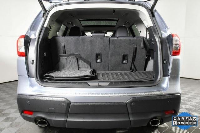 2022 Subaru Ascent Vehicle Photo in Puyallup, WA 98371