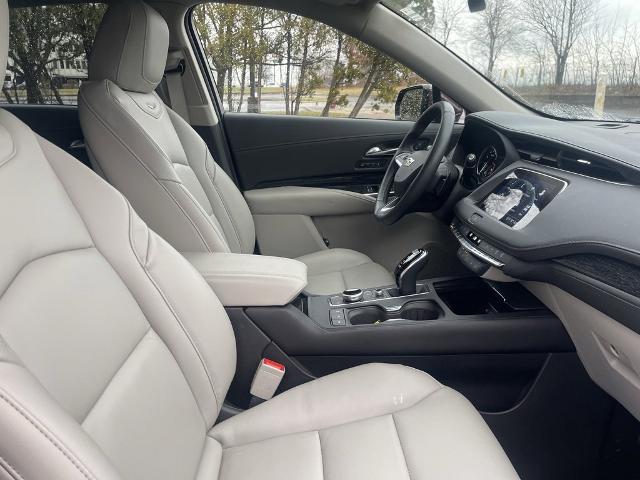 2023 Cadillac XT4 Vehicle Photo in BEACHWOOD, OH 44122-4298