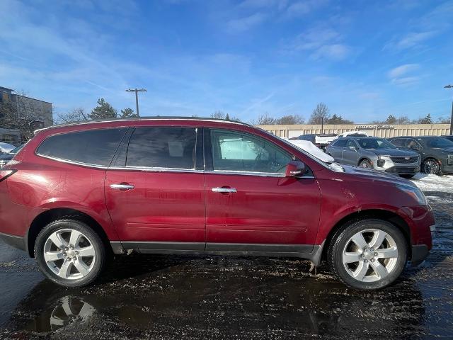 2017 Chevrolet Traverse Vehicle Photo in BEACHWOOD, OH 44122-4298