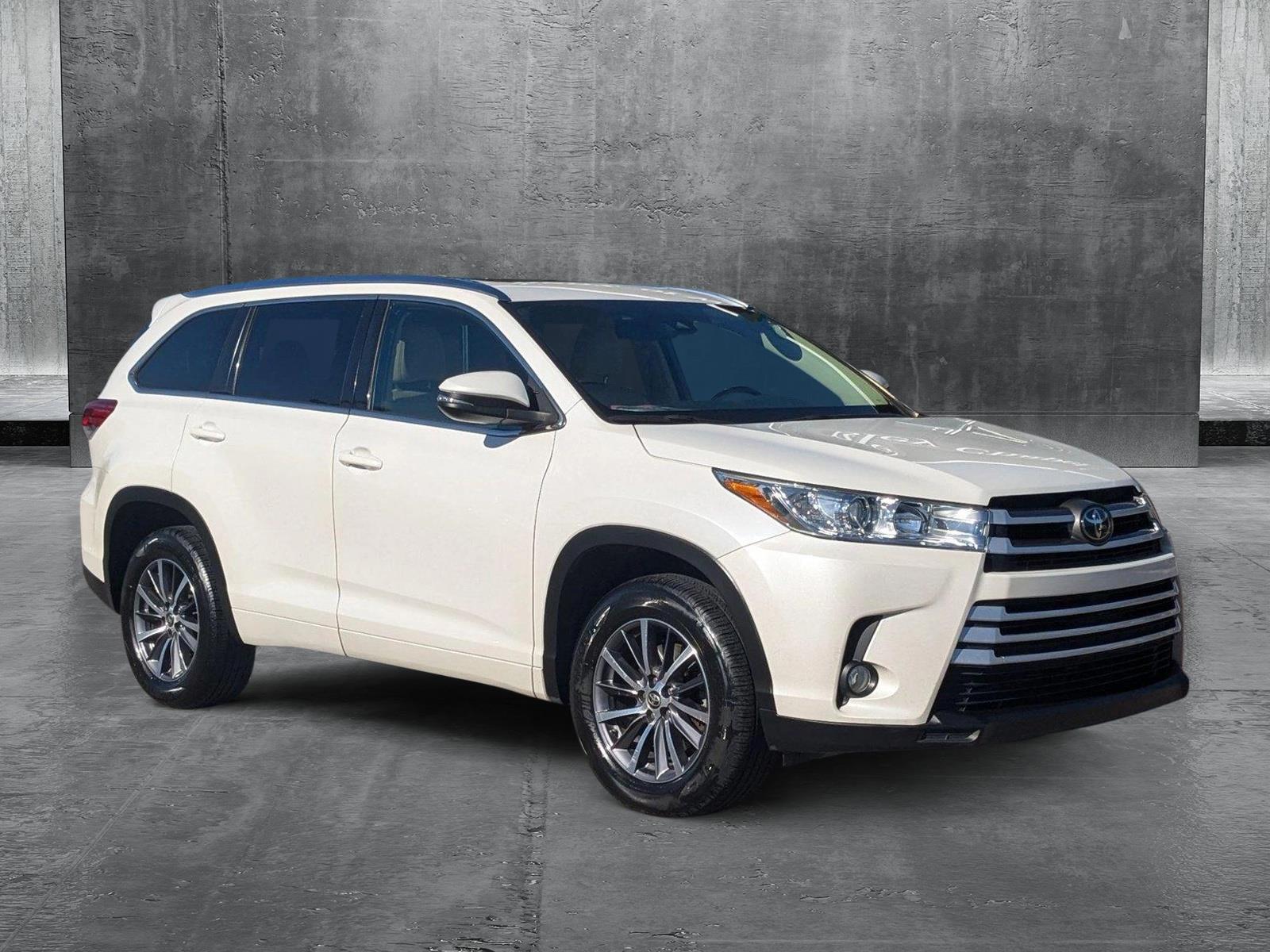 2018 Toyota Highlander Vehicle Photo in Wesley Chapel, FL 33544