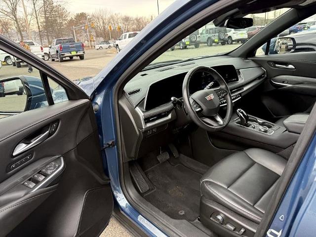 2024 Cadillac XT4 Vehicle Photo in CHICOPEE, MA 01020-5001