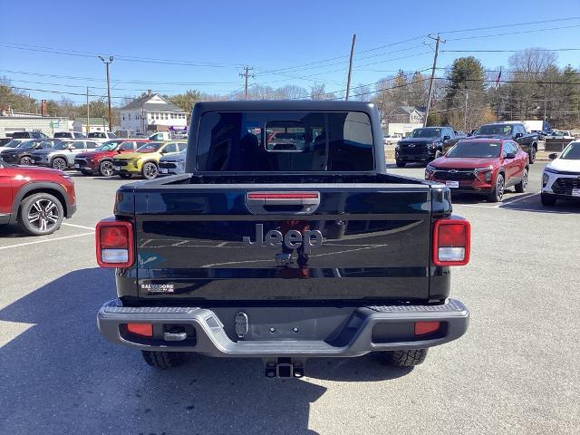 2022 Jeep Gladiator Vehicle Photo in Gardner, MA 01440