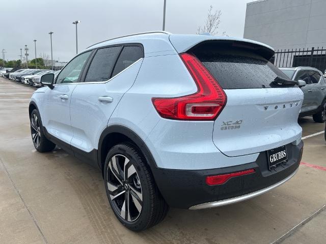 2025 Volvo XC40 Vehicle Photo in Grapevine, TX 76051