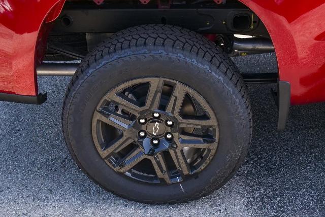 2025 Chevrolet Silverado 1500 Vehicle Photo in VENTURA, CA 93003-8585