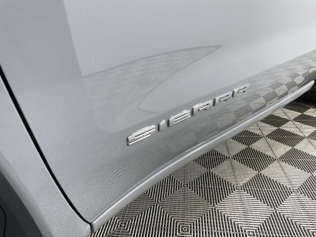 2024 GMC Sierra 1500 Vehicle Photo in GILBERT, AZ 85297-0402