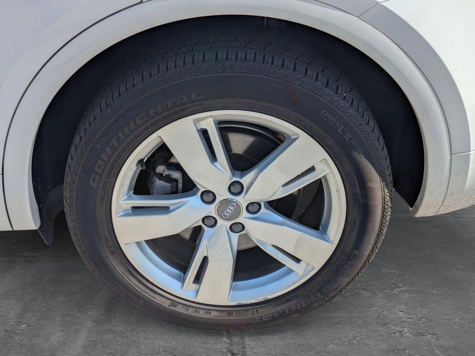 2019 Audi Q5 Vehicle Photo in Sarasota, FL 34231