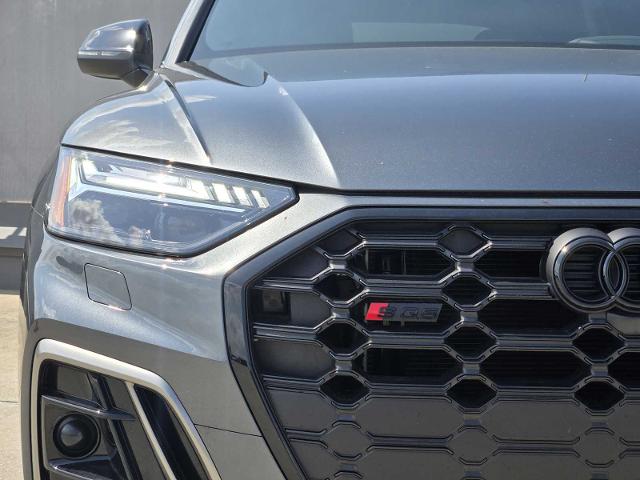 2025 Audi SQ5 Vehicle Photo in SUGAR LAND, TX 77478