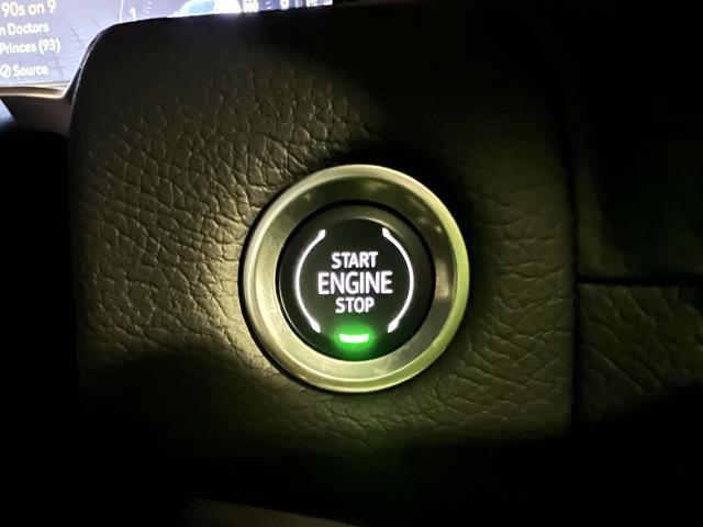 2024 GMC Yukon Vehicle Photo in Roslyn, NY 11576