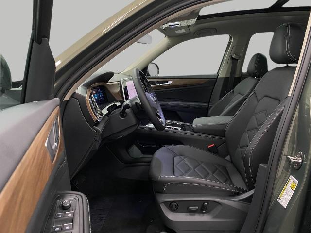 2025 Volkswagen Atlas Vehicle Photo in Appleton, WI 54913