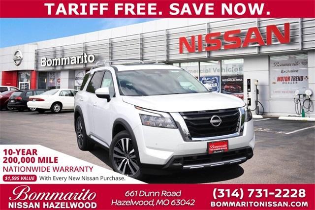 2025 Nissan Pathfinder Vehicle Photo in Hazelwood, MO 63042
