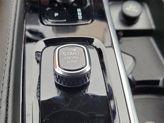 2024 Volvo XC90 Vehicle Photo in HARRISBURG, PA 17111-1033