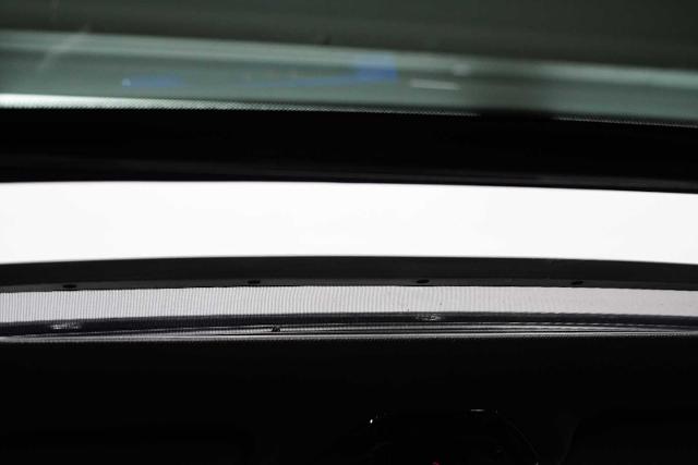 2025 BMW 540i xDrive Vehicle Photo in GRAPEVINE, TX 76051