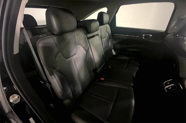 2023 Kia Sorento Vehicle Photo in Lees Summit, MO 64086