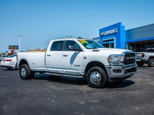 2022 Ram 3500 Vehicle Photo in MADISON, IN 47250-1611