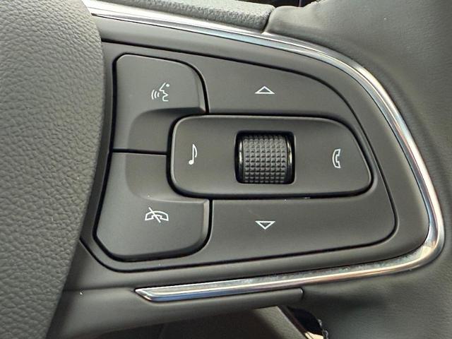 2025 Buick Envista Vehicle Photo in COLUMBIA, MO 65203-3903