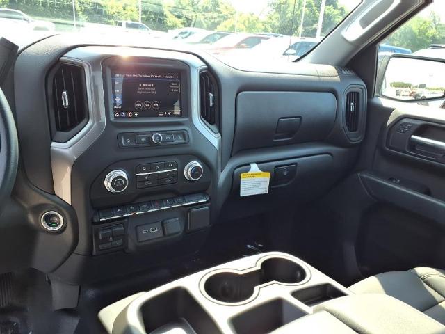 2024 GMC Sierra 1500 Vehicle Photo in EMPORIA, VA 23847-1235