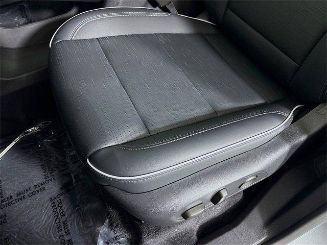 2025 Buick Enclave Vehicle Photo in PUYALLUP, WA 98371-4149