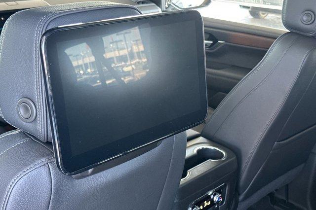 2025 GMC Yukon XL Vehicle Photo in STOCKTON, CA 95212-2838