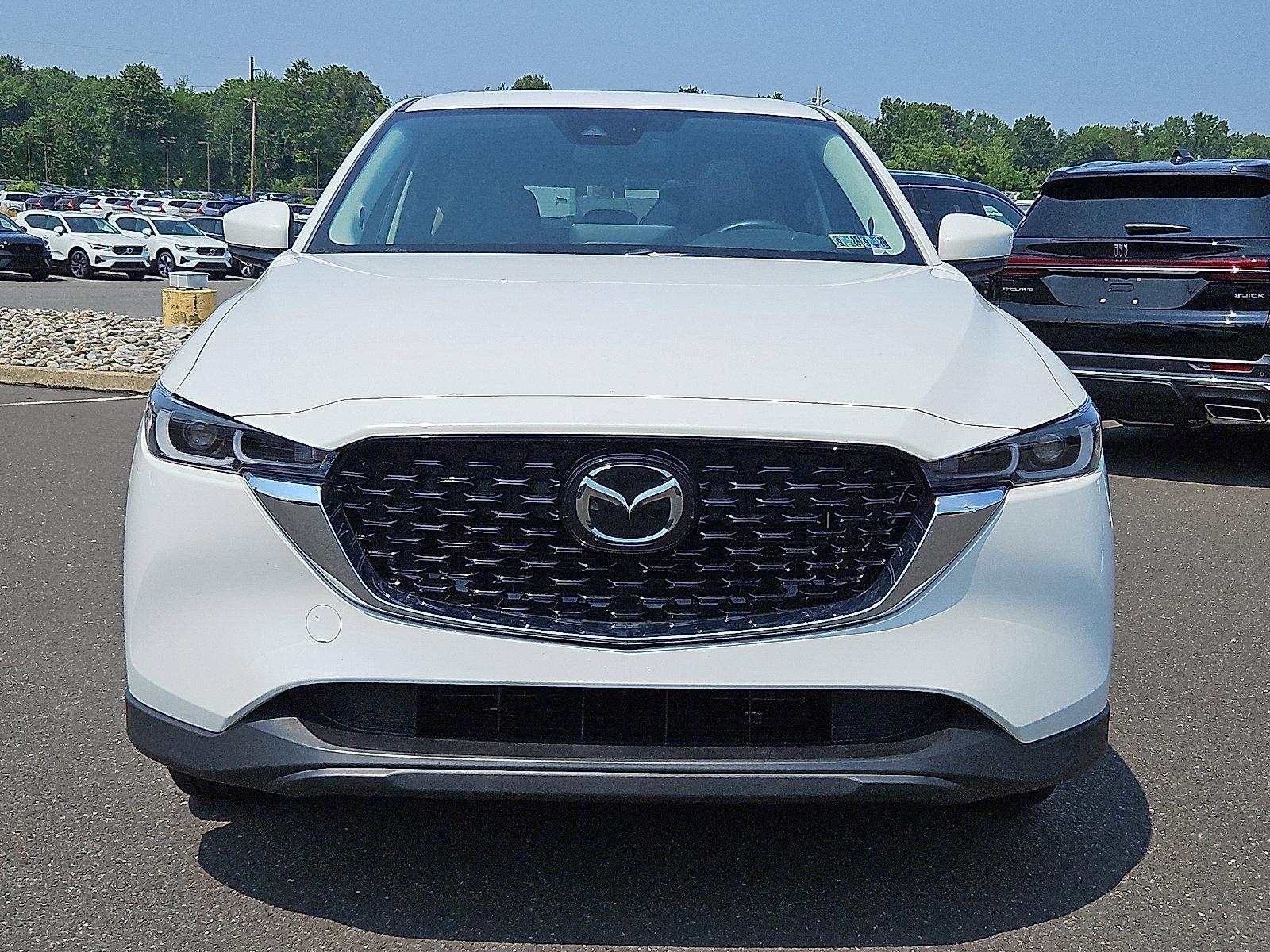 2022 Mazda CX-5 Vehicle Photo in Trevose, PA 19053