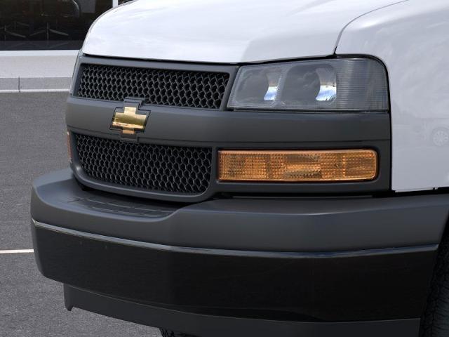 2025 Chevrolet Express Commercial Cutaway Vehicle Photo in TOPEKA, KS 66609-0000