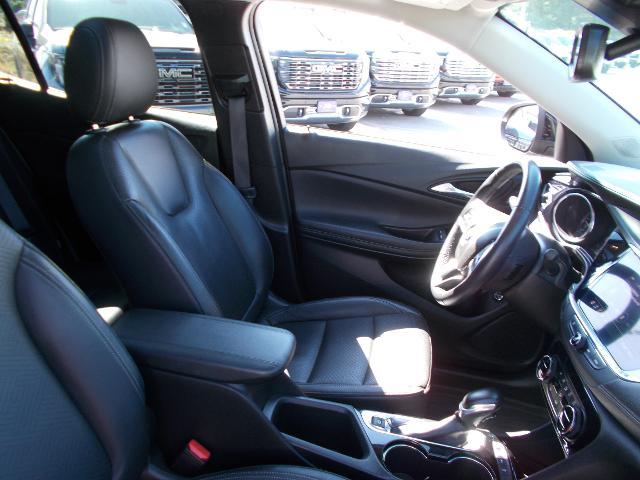 2020 Buick Encore GX Vehicle Photo in LOWELL, MA 01852-4336