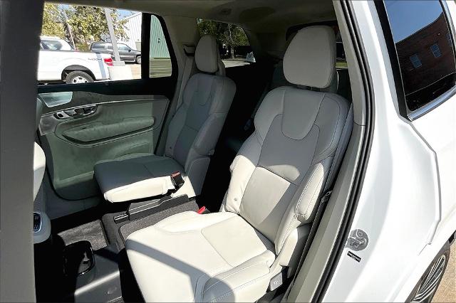 2025 Volvo XC90 Vehicle Photo in Houston, TX 77007