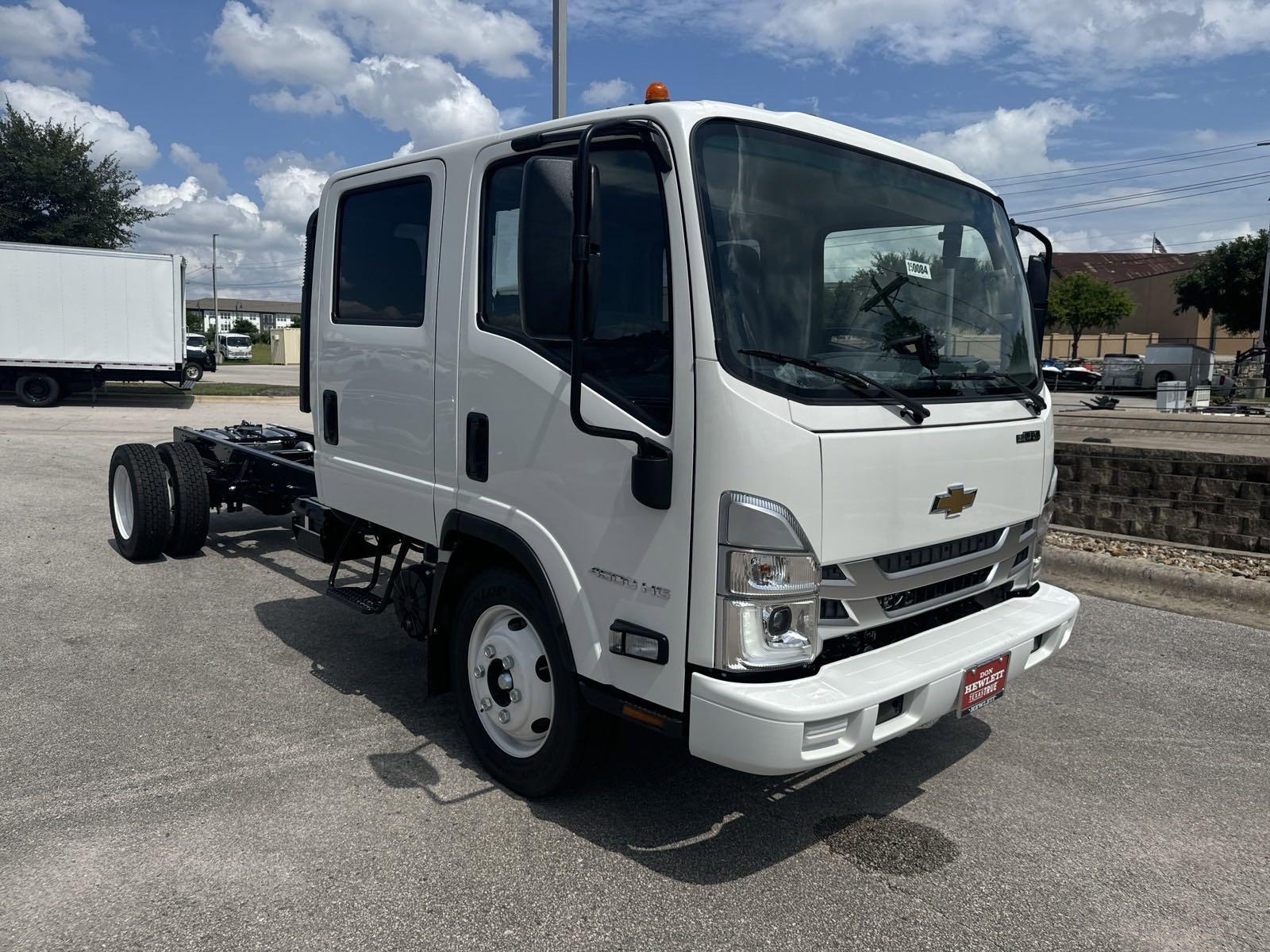 Select 2025 Chevrolet Low Cab Forward 4500