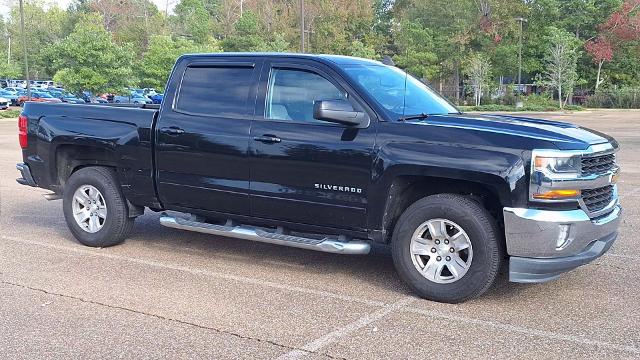 Used 2017 Chevrolet Silverado 1500 LT with VIN 3GCPCREC2HG453038 for sale in Jackson, MS