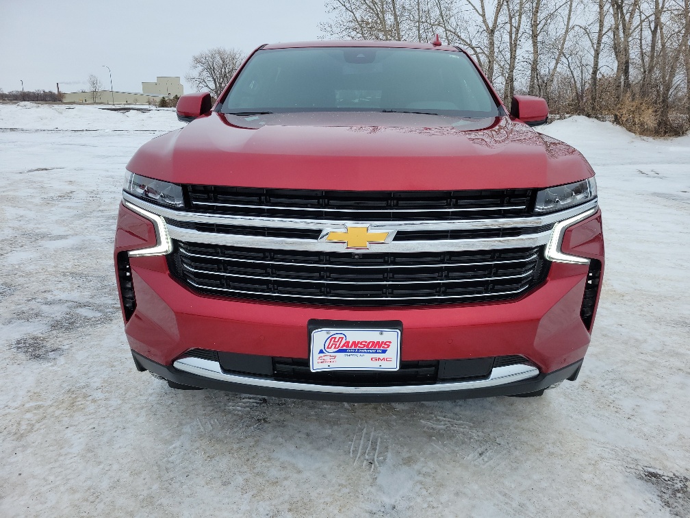 Used 2023 Chevrolet Suburban LT with VIN 1GNSKCKD0PR425462 for sale in Grafton, ND