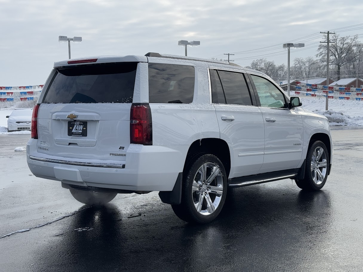 2019 Chevrolet Tahoe Vehicle Photo in BOONVILLE, IN 47601-9633