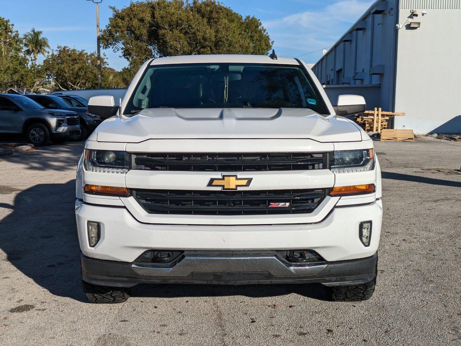 2018 Chevrolet Silverado 1500 Vehicle Photo in GREENACRES, FL 33463-3207