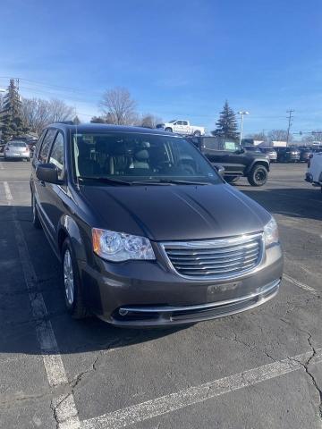 2015 Chrysler Town & Country Vehicle Photo in NEENAH, WI 54956-2243