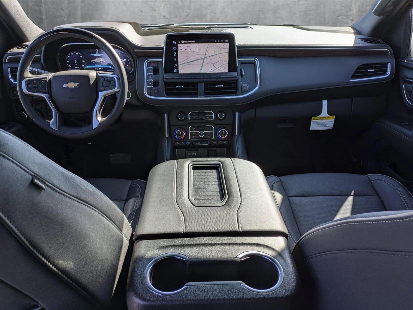 2024 Chevrolet Suburban Vehicle Photo in GILBERT, AZ 85297-0446