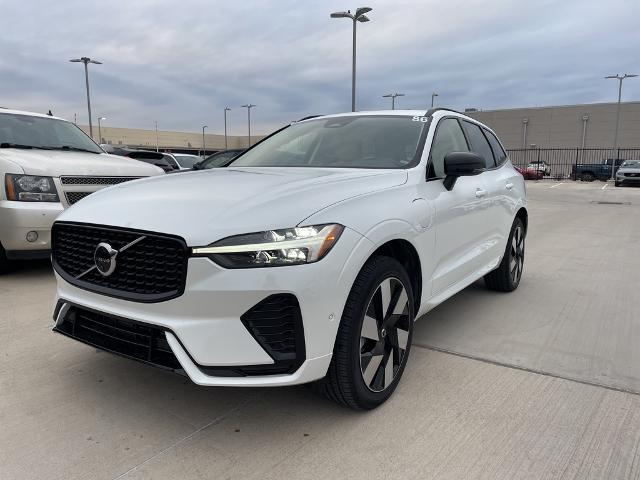 2025 Volvo XC60 Plug-In Hybrid Vehicle Photo in Grapevine, TX 76051