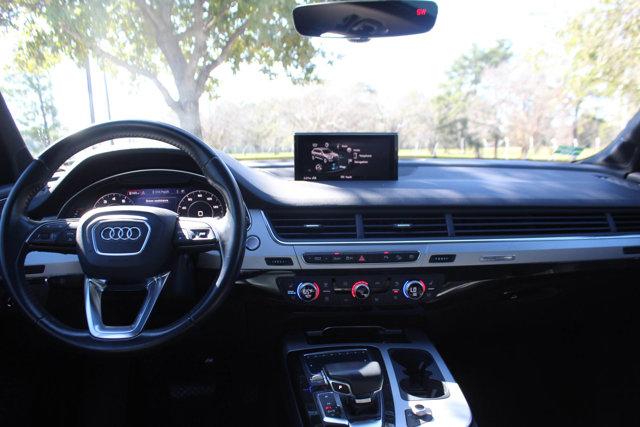 2018 Audi Q7 Vehicle Photo in HOUSTON, TX 77090