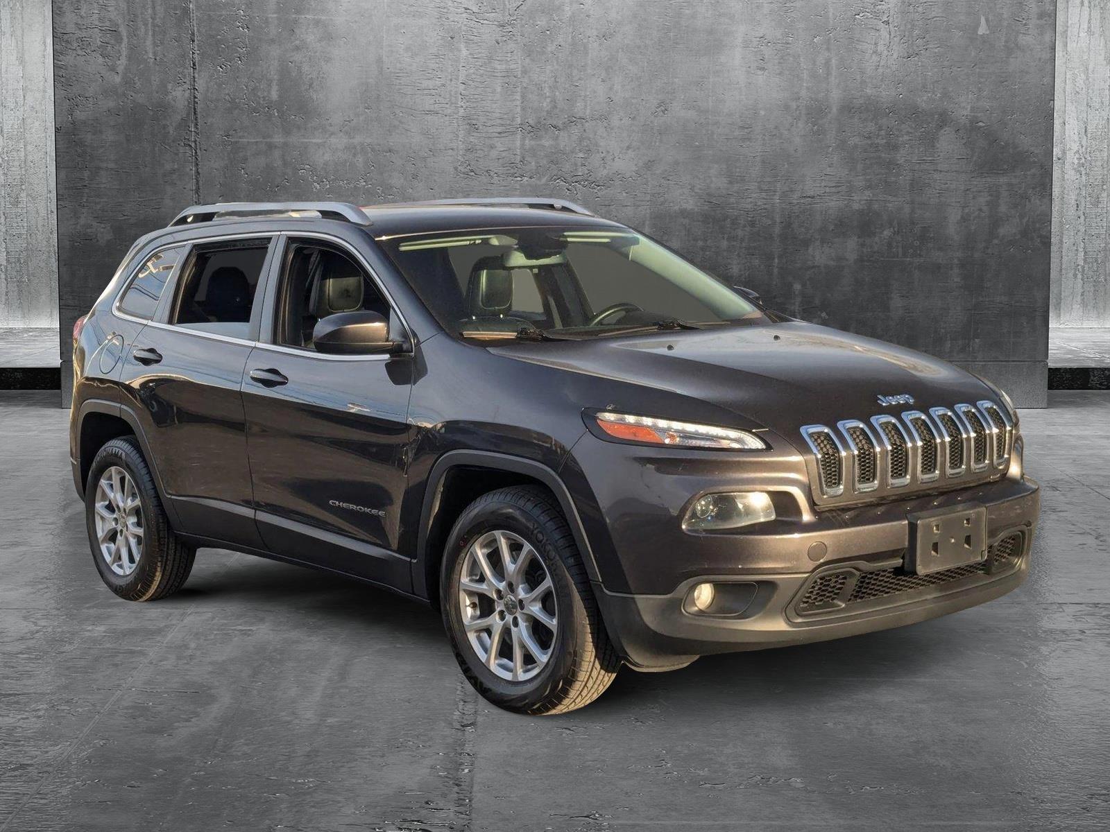 2015 Jeep Cherokee Vehicle Photo in Cockeysville, MD 21030-2508