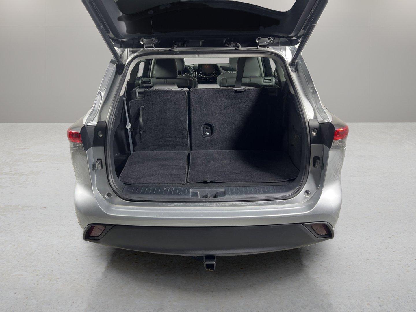 2021 Toyota Highlander Vehicle Photo in GEORGETOWN, TX 78626-7508