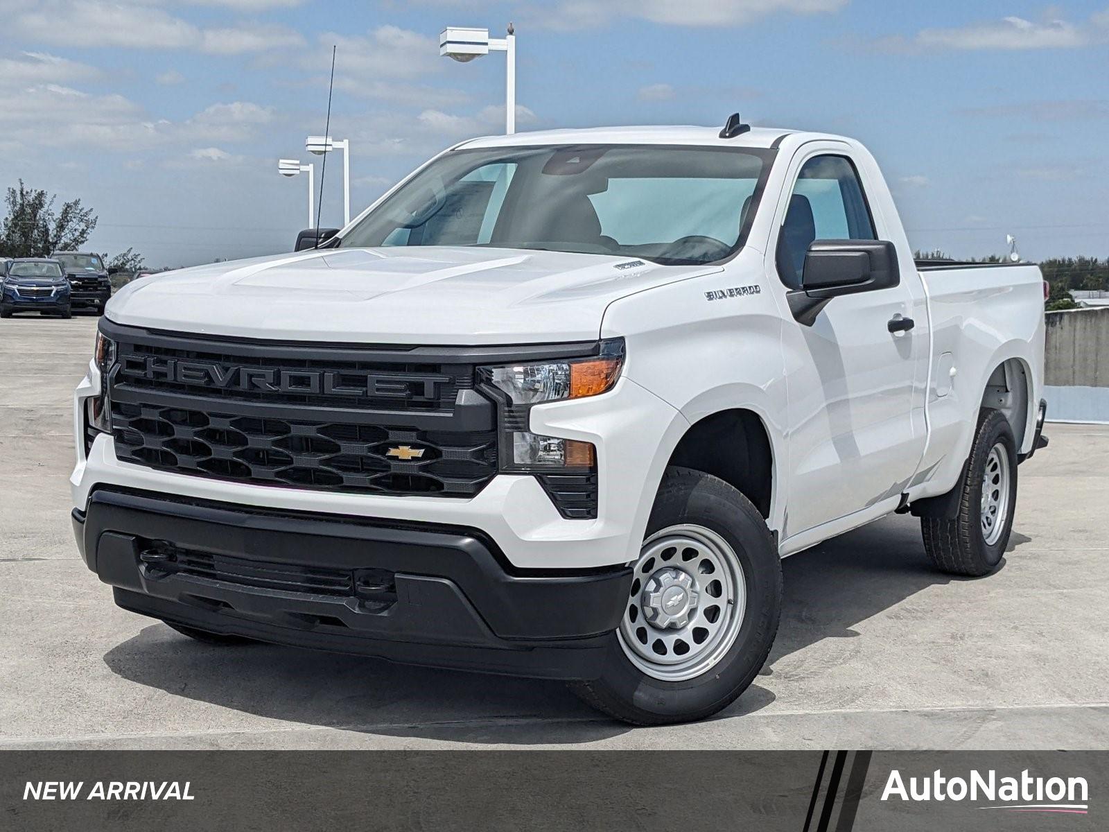 2025 Chevrolet Silverado 1500 Vehicle Photo in MIAMI, FL 33172-3015