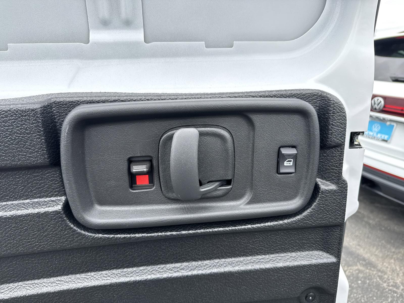 2024 Chevrolet Express Cargo 2500 Vehicle Photo in GEORGETOWN, TX 78626-7508