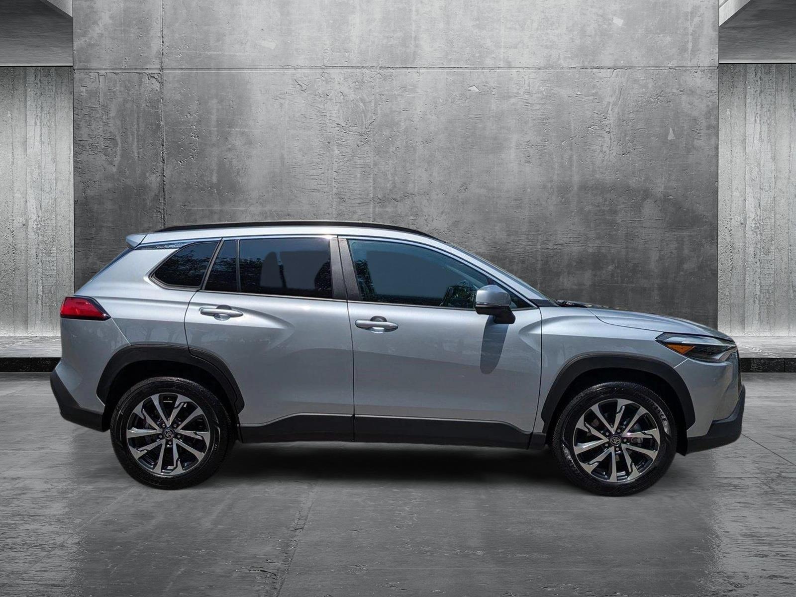 2022 Toyota Corolla Cross Vehicle Photo in Tampa, FL 33614