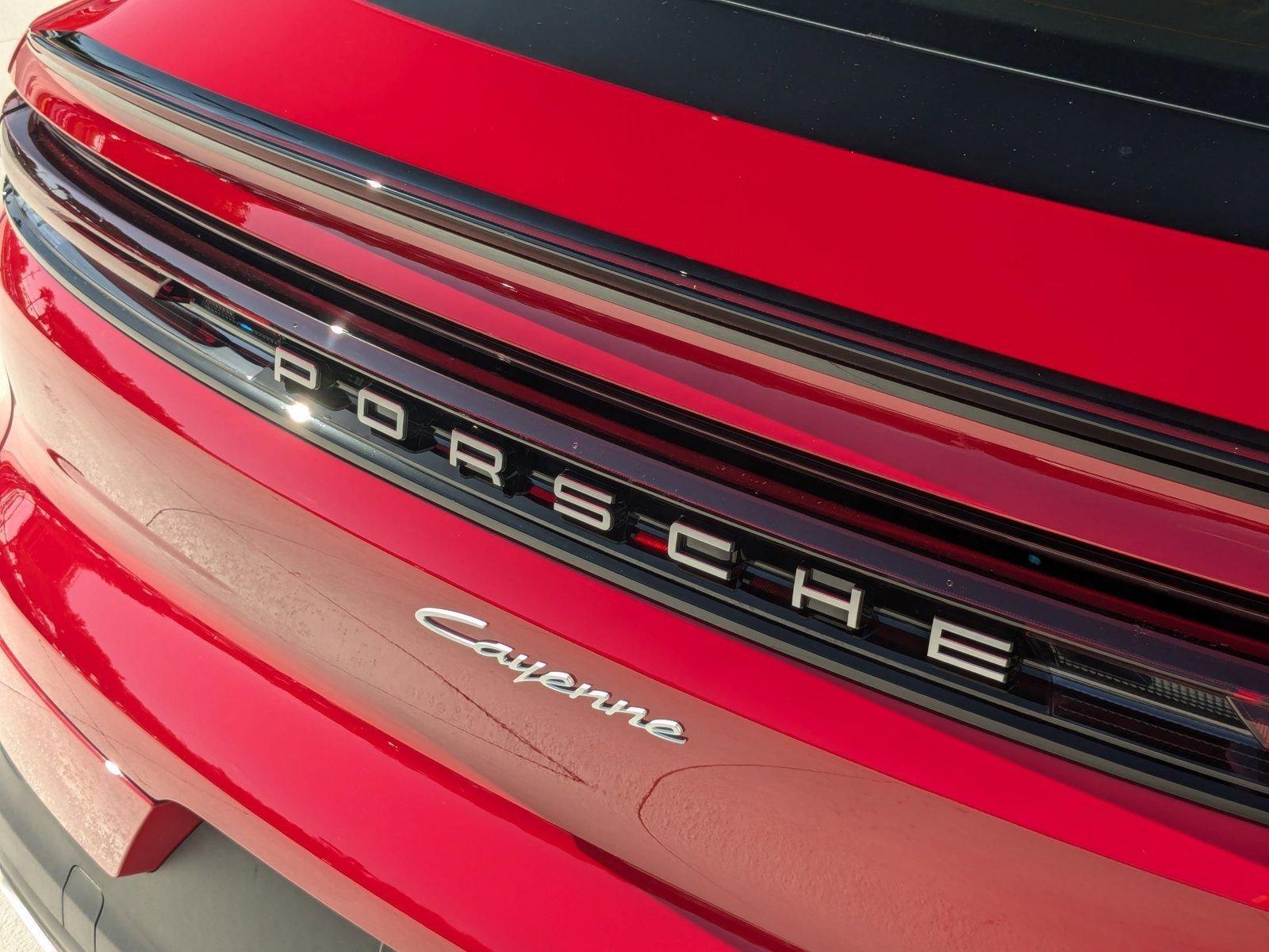 2024 Porsche Cayenne Vehicle Photo in Maitland, FL 32751